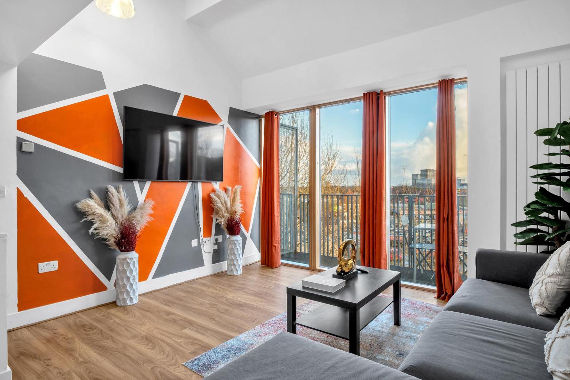 Luxury Waterfront Property With Free Parking Coventry Exteriör bild