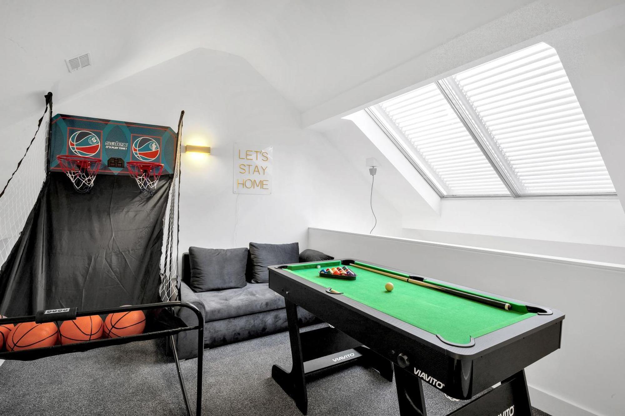 Luxury Waterfront Property With Free Parking Coventry Exteriör bild