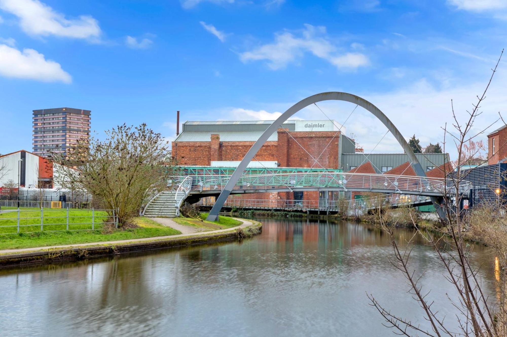 Luxury Waterfront Property With Free Parking Coventry Exteriör bild